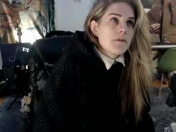 katiecutie_5 webcam model stream image