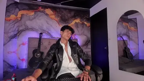 MaxiimoRomano_ webcam stripchat model stream image