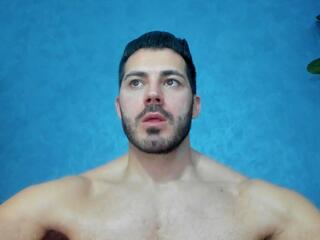 Cutler Q webcam model stream image