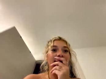 thelexirose webcam chaturbate model stream image