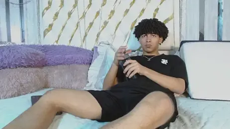 ian_smith_ webcam model stream image