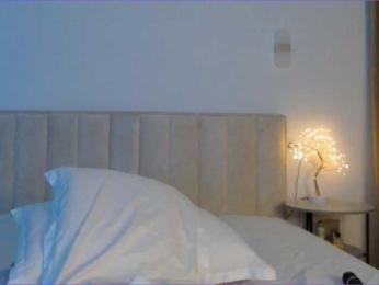 sweety_asian_ webcam model stream image