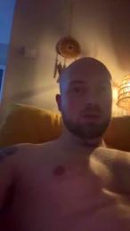 Remdu68 webcam model stream image