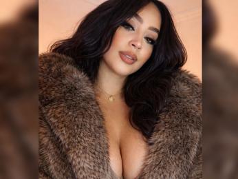 SharlinMoreva webcam model stream image