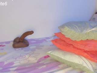 ninapetite webcam camsoda model stream image