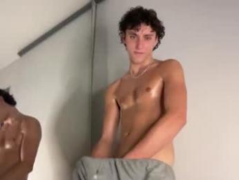 loves_leo webcam chaturbate model stream image