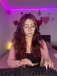 saramooon webcam model stream image