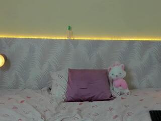 Amanda Rossi webcam model stream image