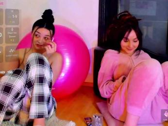 Moona-One webcam model stream image