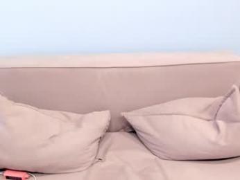 your_shy_guy webcam model stream image