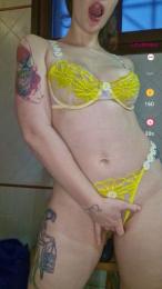 sexyy_naughty webcam cam4 model stream image