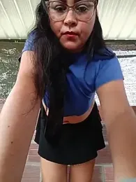 Dirty-Momm-Divorced-Hot webcam model stream image