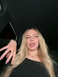 HopeHeaven webcam model stream image