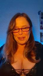 m_o_na_x webcam model stream image