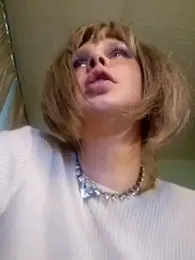 TsPostophere webcam model stream image