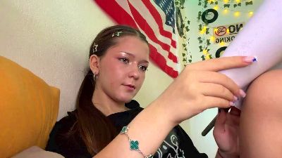 GenesisRhine webcam model stream image