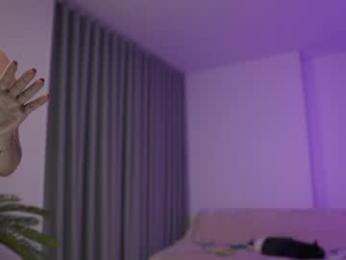 annieguzman_ webcam chaturbate model stream image