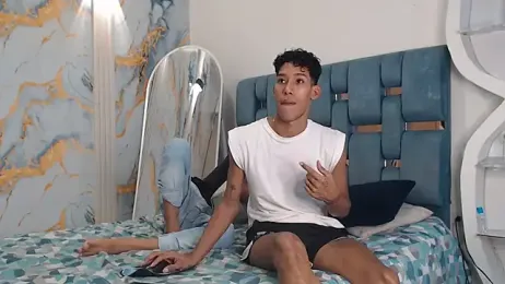 GREEN_BOYS webcam model stream image