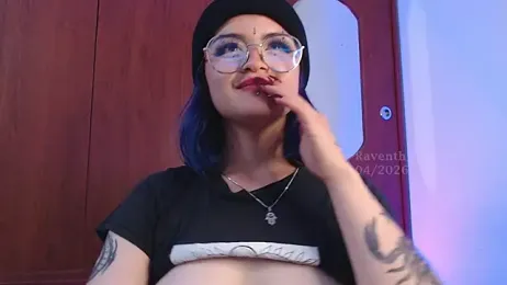 Raventh_ webcam model stream image