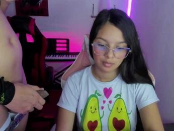 room-kitty webcam bongacams model stream image