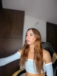 Nikol_Rang__ webcam model stream image