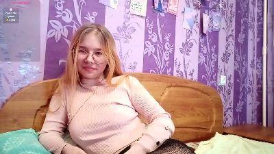 IleanaGut webcam cam4 model stream image