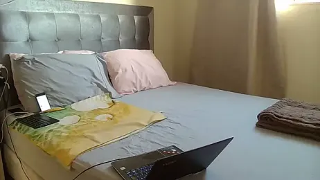 Unique_X_perience webcam model stream image