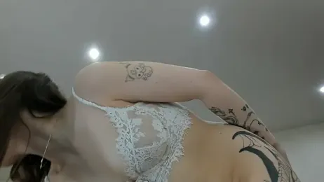 dolly_ll webcam model stream image