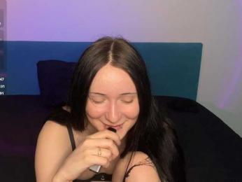 EvaPinklove webcam model stream image