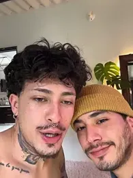 Noah_and_Steven webcam model stream image