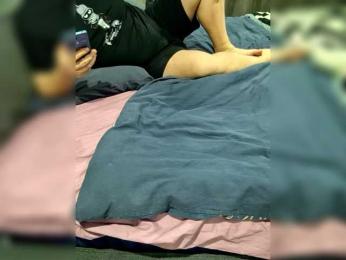 KrasivieNojki webcam model stream image