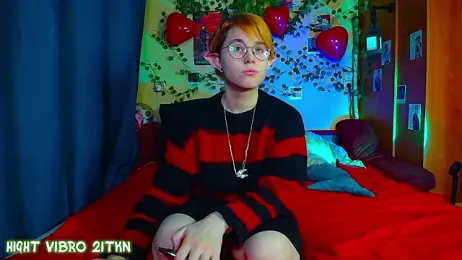 TrickyKitsune webcam stripchat model stream image