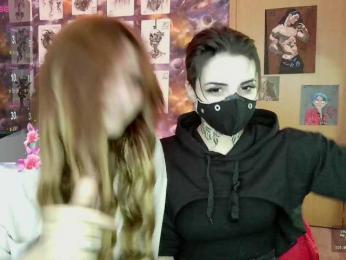 MagicalLouu webcam model stream image