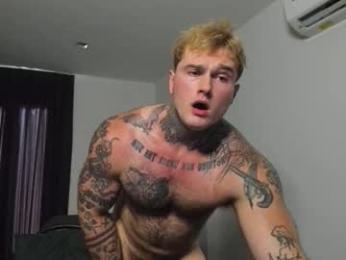 andy_hunk webcam model stream image