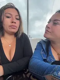 LIZ-06_ webcam stripchat model stream image