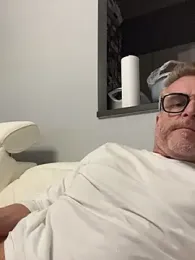 Axl_hot webcam model stream image