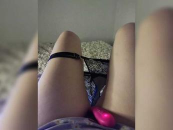 Piff_Pawlady webcam model stream image
