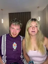 NickyGold_Official webcam model stream image