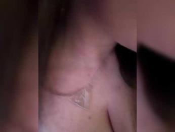 -Darkness- webcam bongacams model stream image