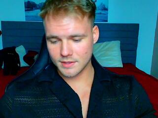 Robin Rieff webcam model stream image