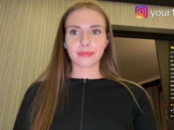 VikkiExtraCheese webcam bongacams model stream image