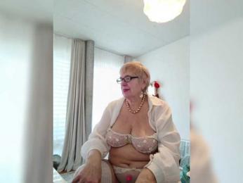 SweetCherry00 webcam model stream image