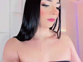 emmajonees webcam camsoda model stream image