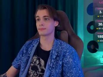 debugmee webcam model stream image