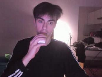 stralght_twinks webcam model stream image