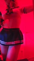 BambiMcLaren webcam model stream image