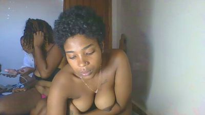 emme42 webcam model stream image