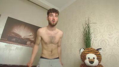 KyloEast webcam model stream image