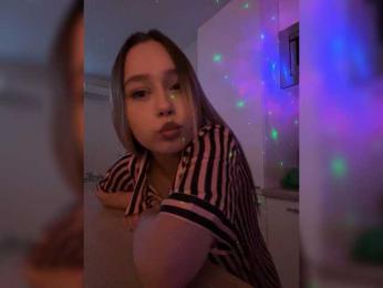 LunaKoma webcam bongacams model stream image
