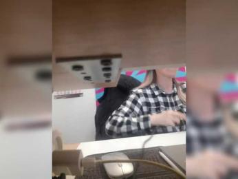 Xo4y-Tpax webcam model stream image